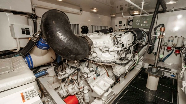 Viking 76 Enclosed Bridge Sportfisher Yacht For Sale