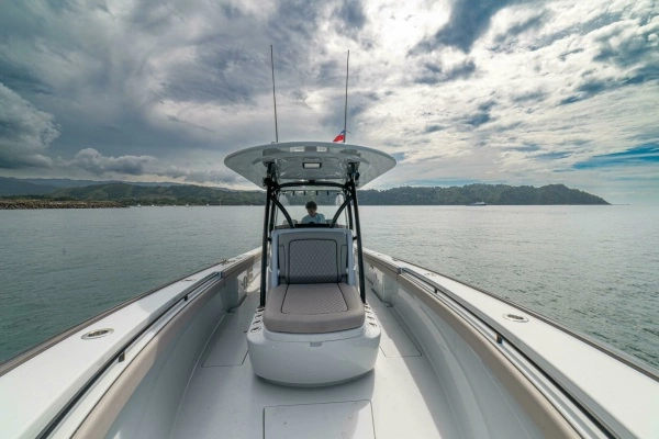 Photo of the 2024 Valhalla Boatworks V-33