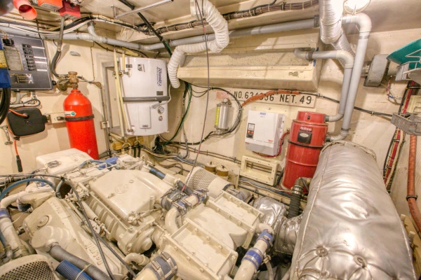 Hatteras 56 Motor Yacht Yacht For Sale