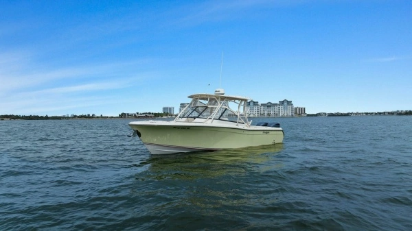 2016 Grady-White 28