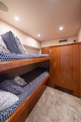2003 Viking 45