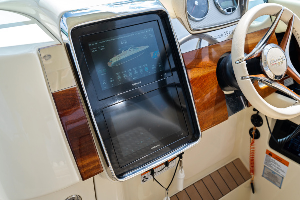 35ft Chris Craft Yacht For Sale