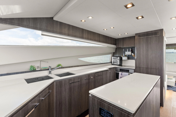 SOLARIS 65ft Uniesse Yacht For Sale