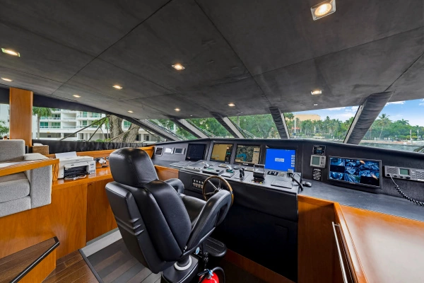 2010 Sunseeker 112