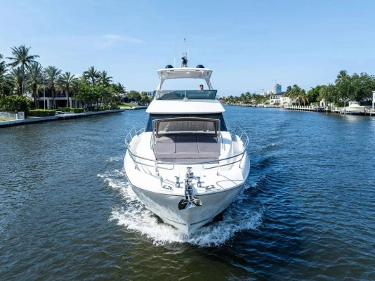 2018 Prestige 68