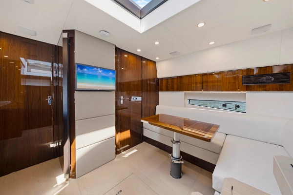 Fairline Squadron 50 Yacht For Sale