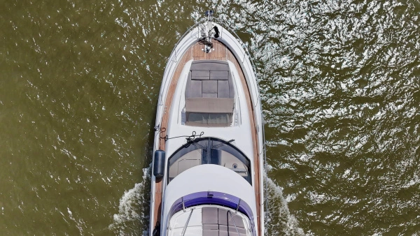 2017 Prestige 56