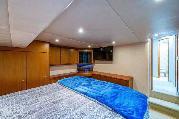 2003 Ocean Yachts 65