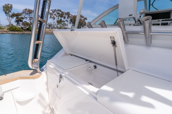 El Patron 40ft Cabo Yacht For Sale