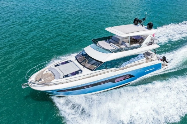 2019 Prestige 63