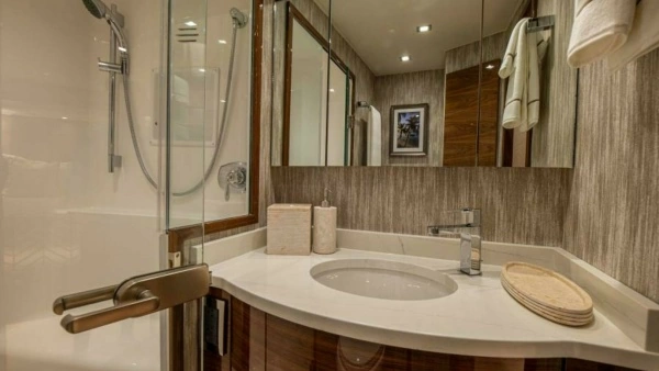 Viking 64 Convertible Yacht For Sale