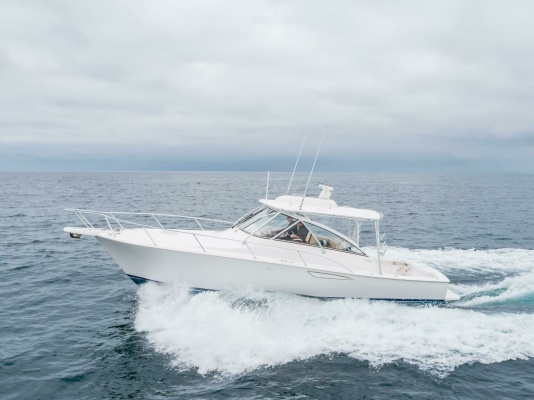 CHAMPION 38ft Viking Yacht For Sale