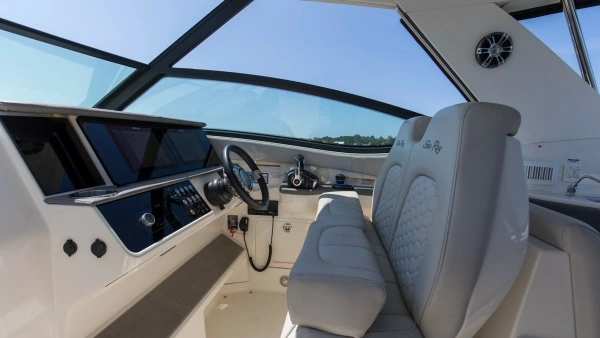 2022 Sea Ray 32