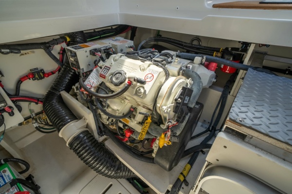 Pace Yourself 32ft Sea Ray Yacht For Sale