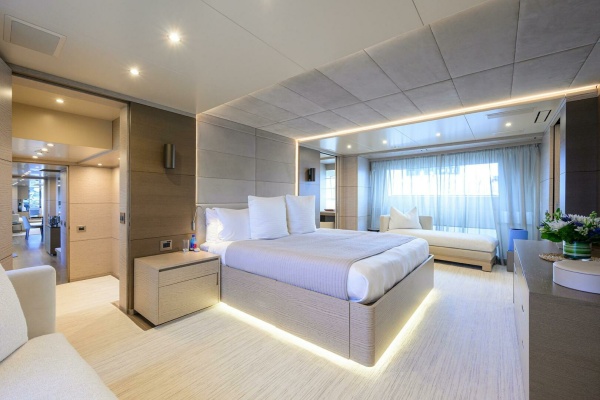 132ft Benetti Yacht For Sale