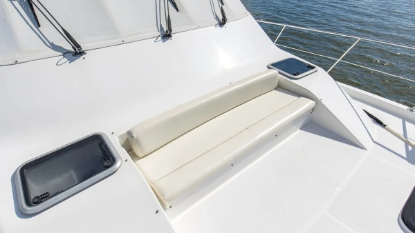 Meridian 490 SE Pilot House Yacht For Sale
