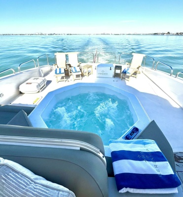 Serendipity 94ft Lazzara Yachts Yacht For Sale