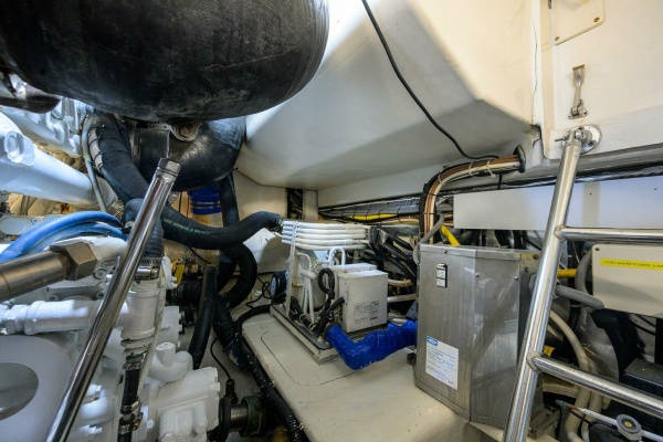 HOOK EM DANO 57ft Ocean Yachts Yacht For Sale