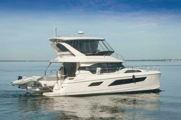 2018 Aquila 44