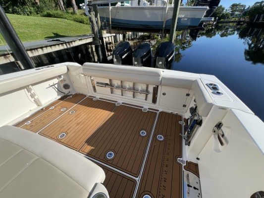 GLORY DAYS 38ft Boston Whaler Yacht For Sale