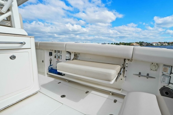 Lima Kilo 38ft Boston Whaler Yacht For Sale