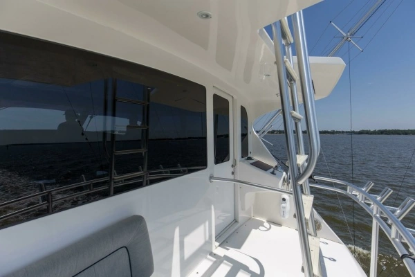 2007 Viking 64