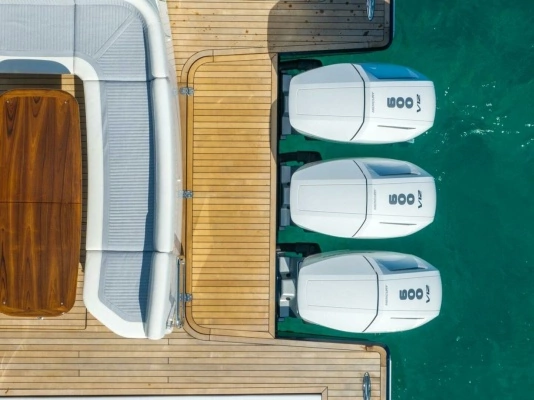 ECLIPSE 505 Shadow Yacht For Sale
