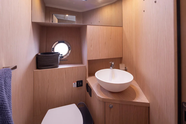 2022 Beneteau 41