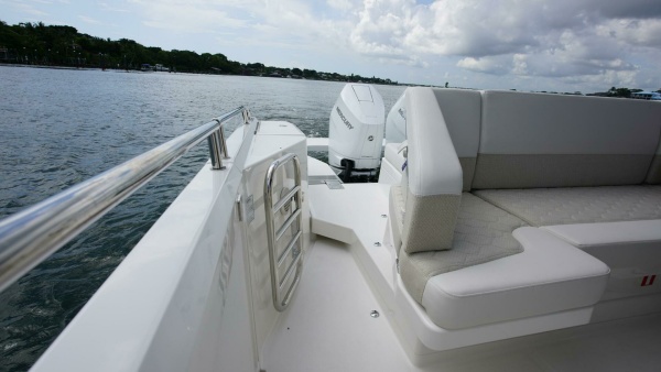 In Stock 2025 Nimbus W11 60 40ft Nimbus Yacht For Sale