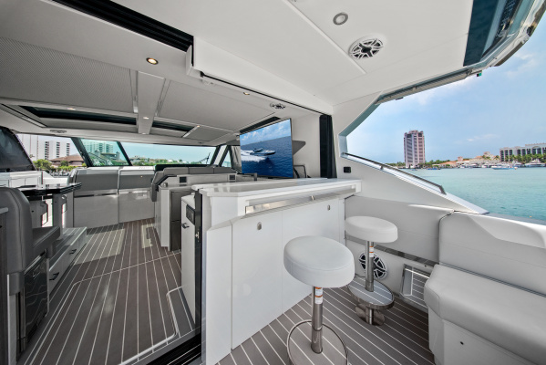 IMAGINATION 50ft Formula Yacht For Sale