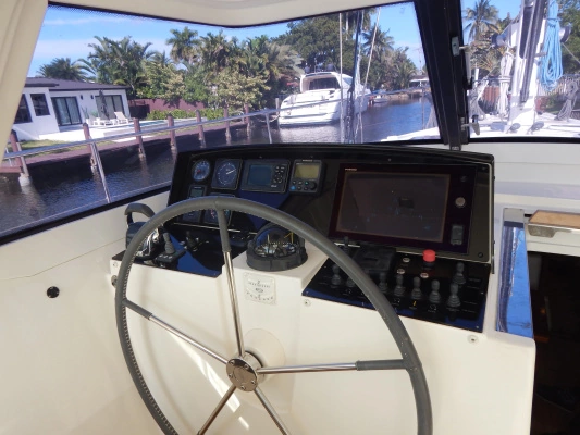 Amel 55 Yacht For Sale