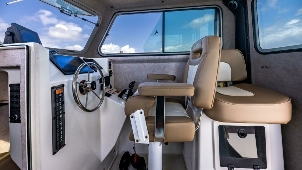 28ft Parker Yacht For Sale