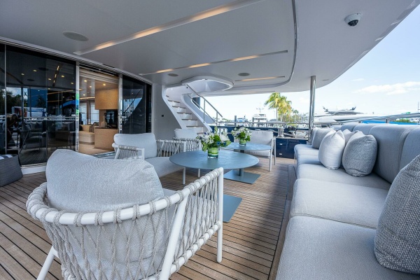 132ft Benetti Yacht For Sale