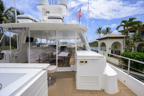 Midnight Moon 85ft Horizon Yacht For Sale