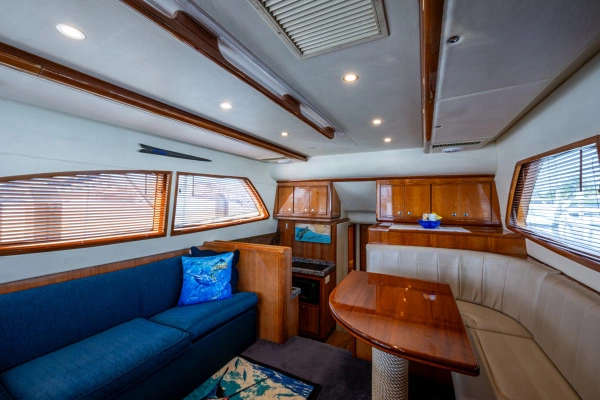 2001 Bertram 39