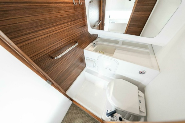 Nimbus Tender 8 Head