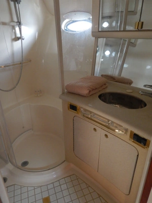 Sea Ray Sedan Bridge Yacht For Sale