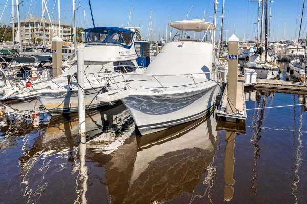 2006 Luhrs 41