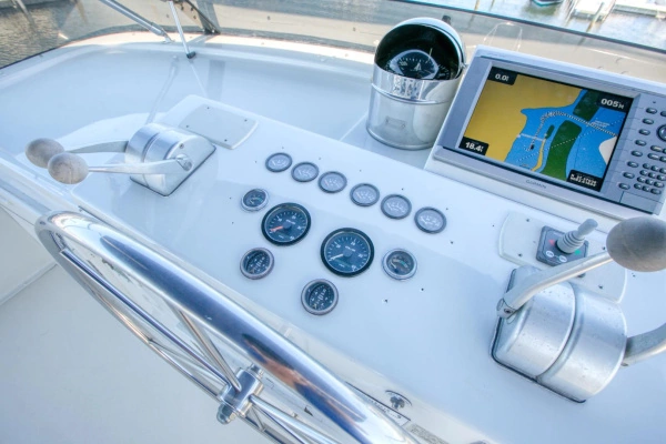 Hatteras 56 Motor Yacht Yacht For Sale