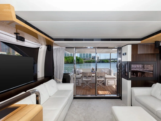 Azimut 66 Fly Yacht For Sale