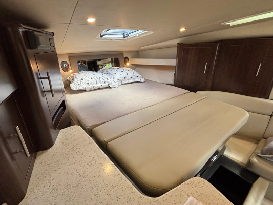 35ft Regal Yacht For Sale