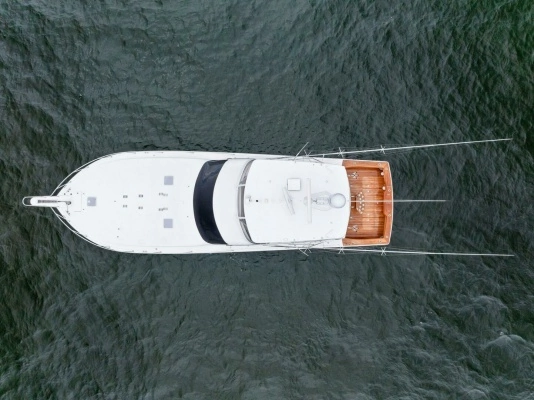 2006 Viking 61