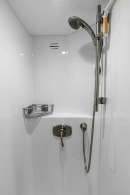 2022 Viking 68