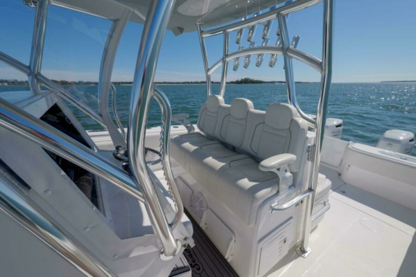 Reel Escape 38ft SeaHunter Yacht For Sale