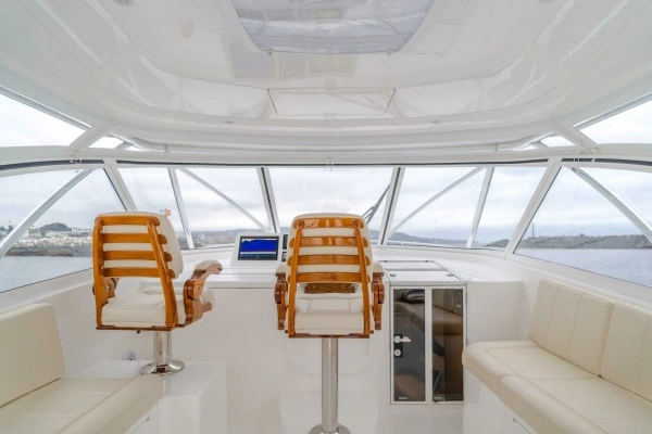 2022 Viking 38