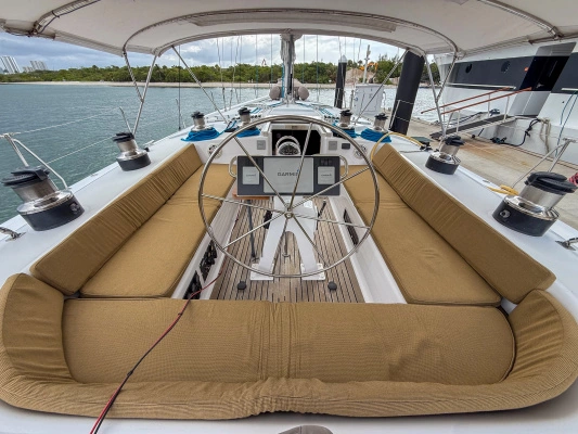 Southern Wind Bruce Farr Fast 72 Yacht For Sale