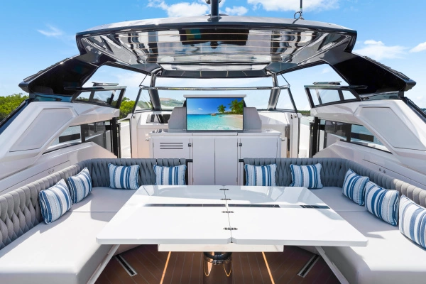 2023 Sunseeker 55
