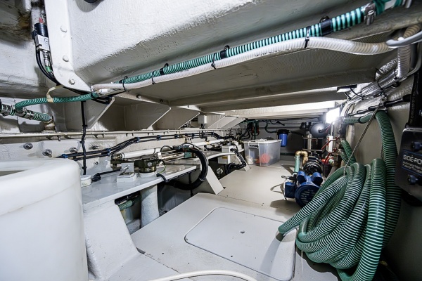 Sunseeker 62 EAGLE II - Engine Room