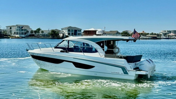 Doc N Pilot 36ft Beneteau Yacht For Sale