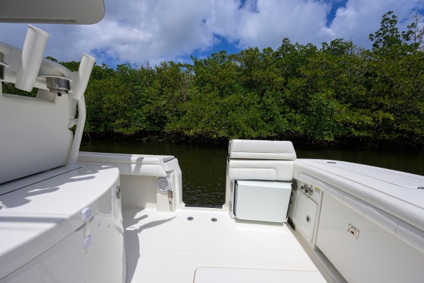 SWEET MELISSA 31ft Regulator Yacht For Sale